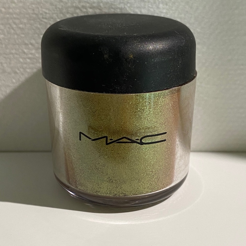 MAC Pigment - OLD GOLD